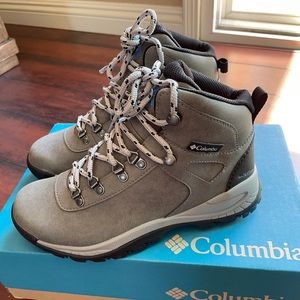 Brand new Columbia waterproof hiking boots